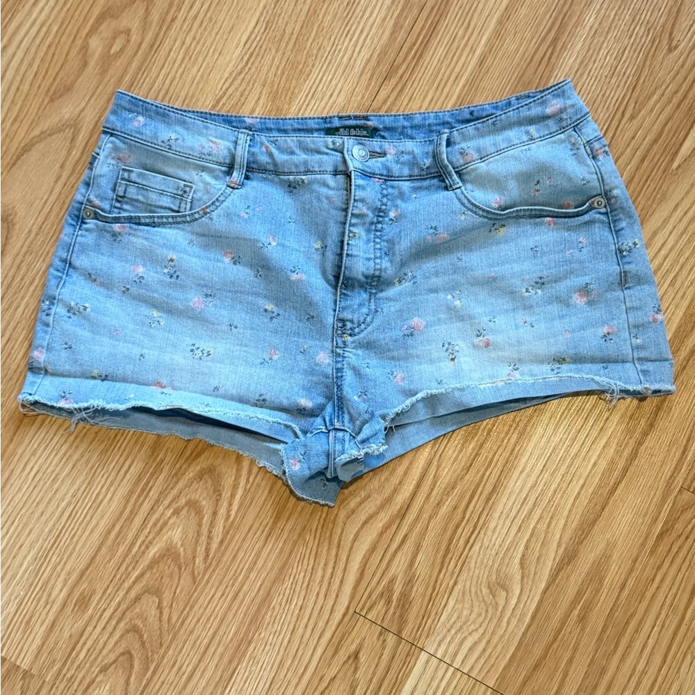 Wild Fable Light Blue Floral Jean Shorts